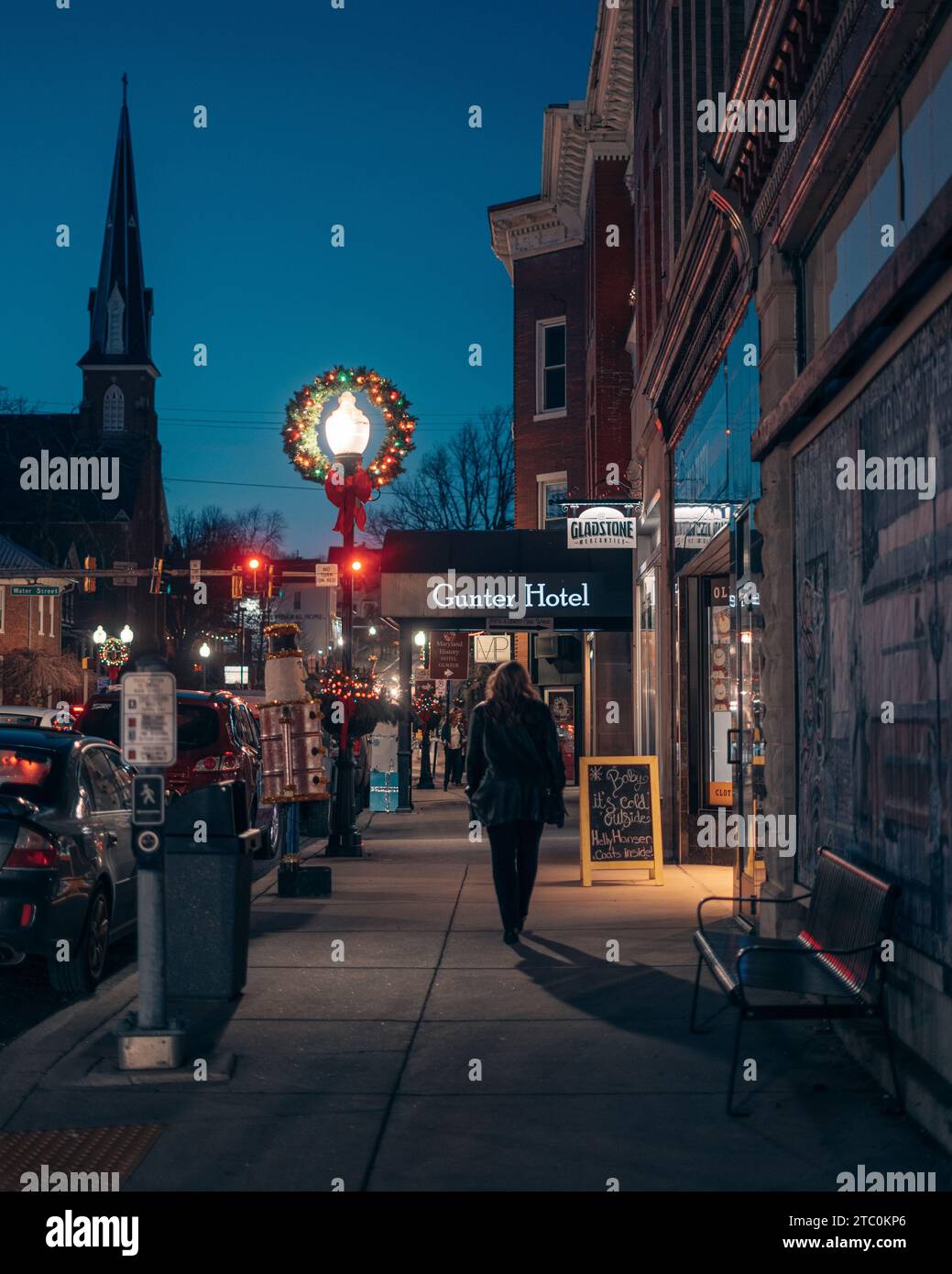 Il Gunter Hotel di notte, Frostburg, Maryland Foto Stock