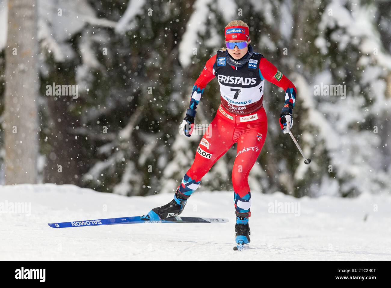 Julie Bjervig Drivenes, Norvegia. , . Gareggia nello Sci di fondo femminile  10 km di tecnica libera intervallo inizio durante la Coppa del mondo di sci  di fondo FIS il 10 dicembre