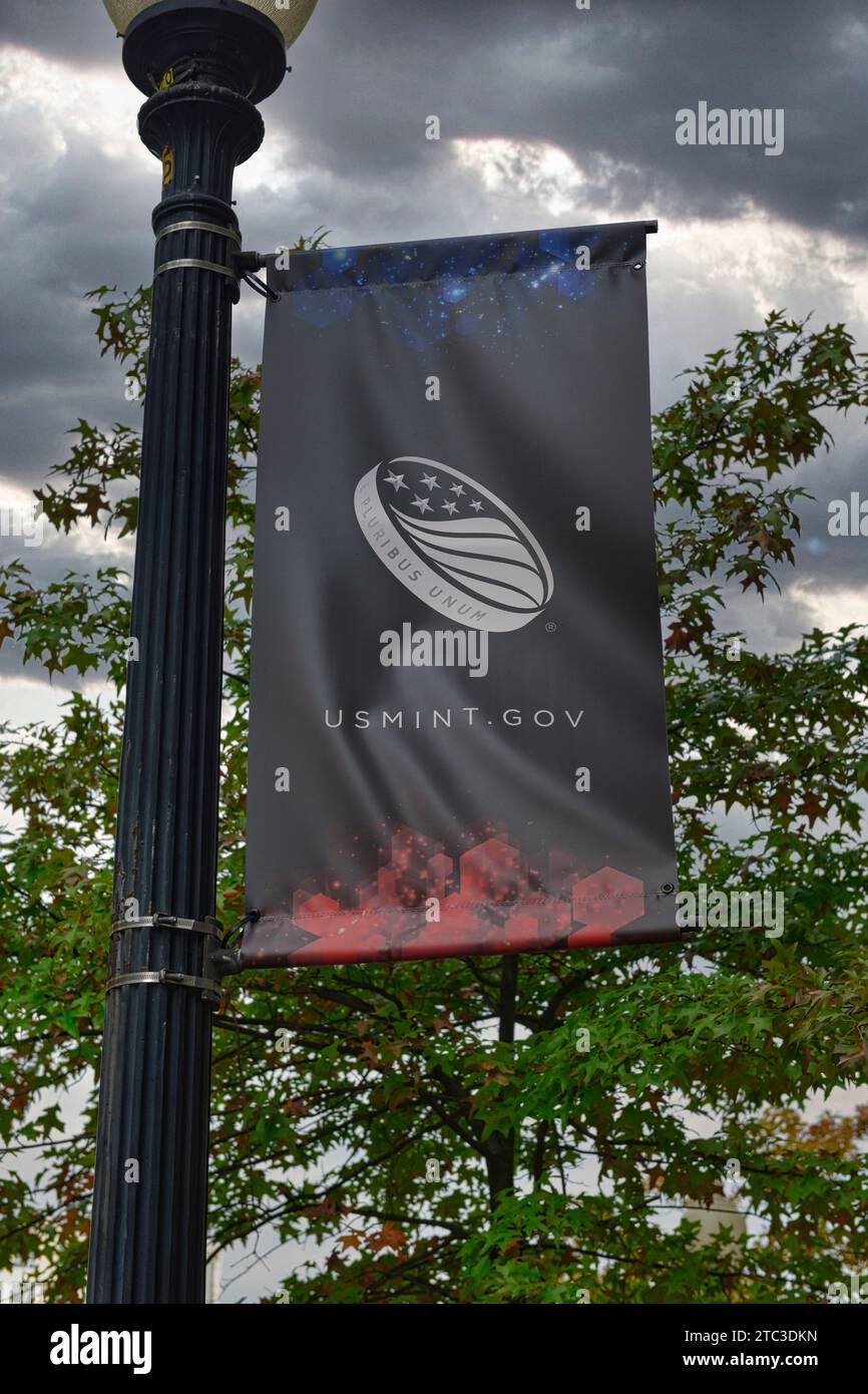 Banner USMINT.GOV sulla 9th Street a Washington DC Foto Stock