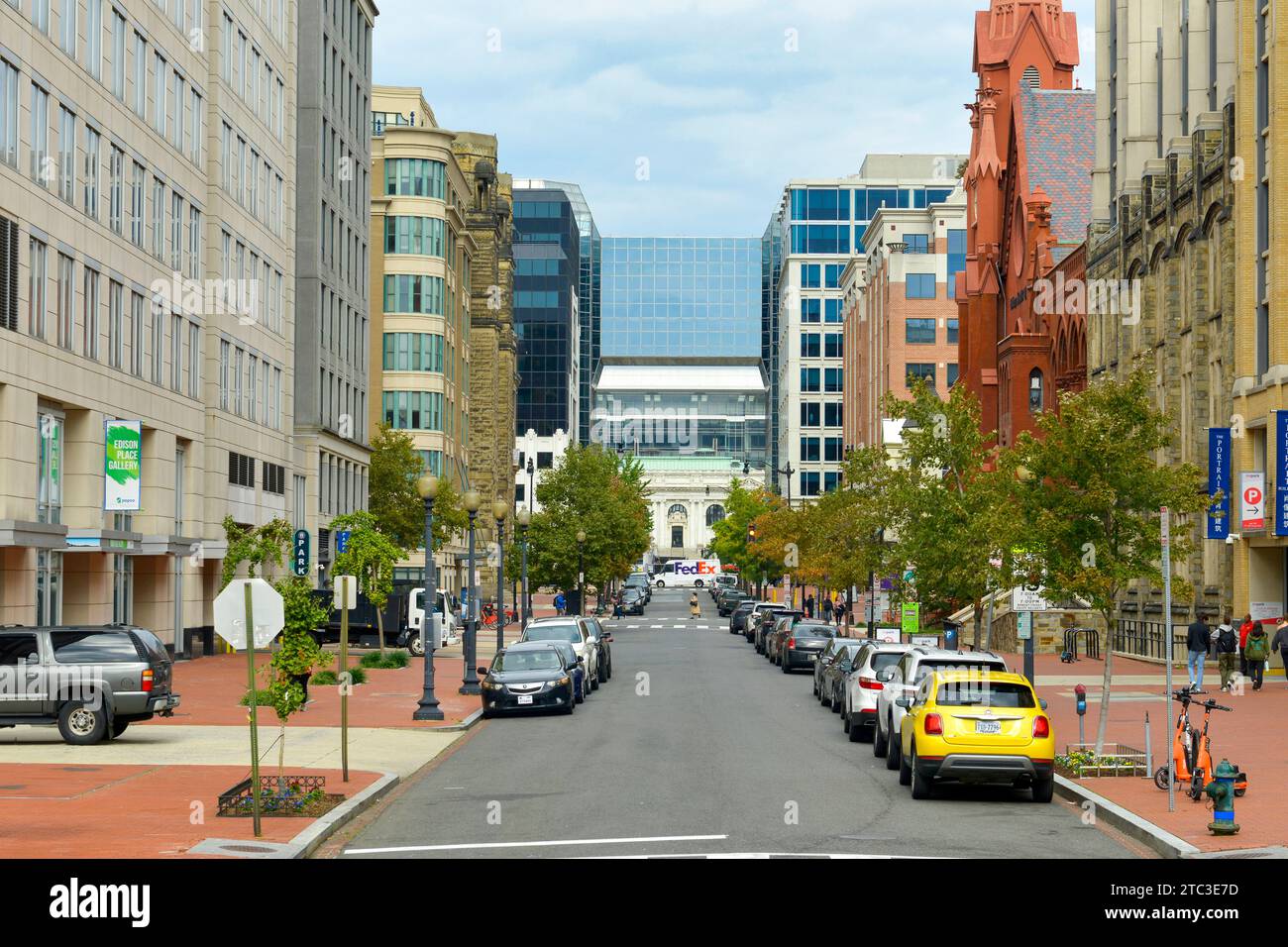 8th Street NW vista dalla National Portrait Gallery di Washington DC Foto Stock