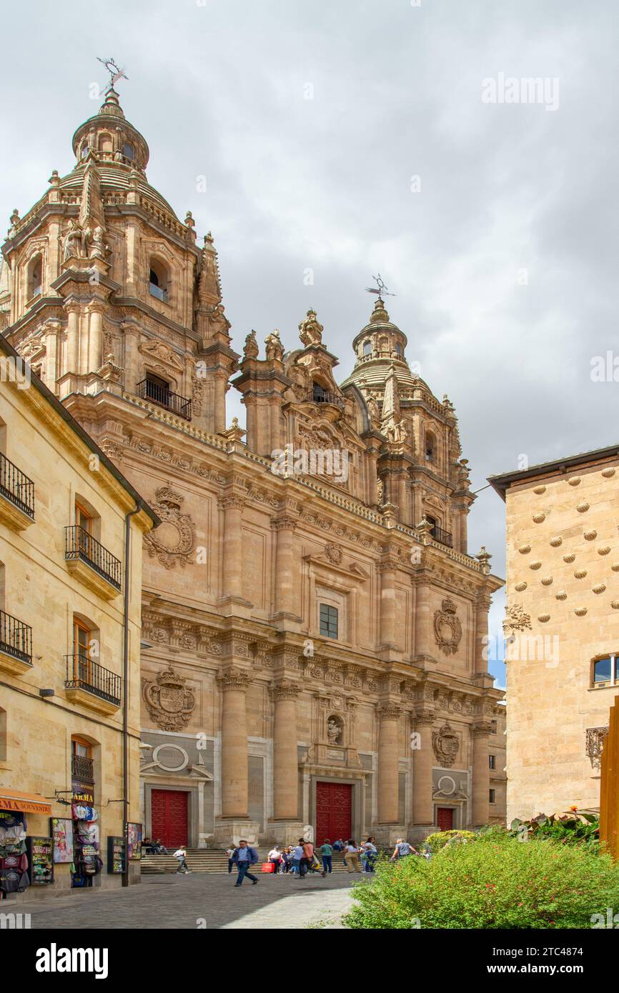 La Clerecia nella città spagnola di Salamanca in Spagna Foto Stock