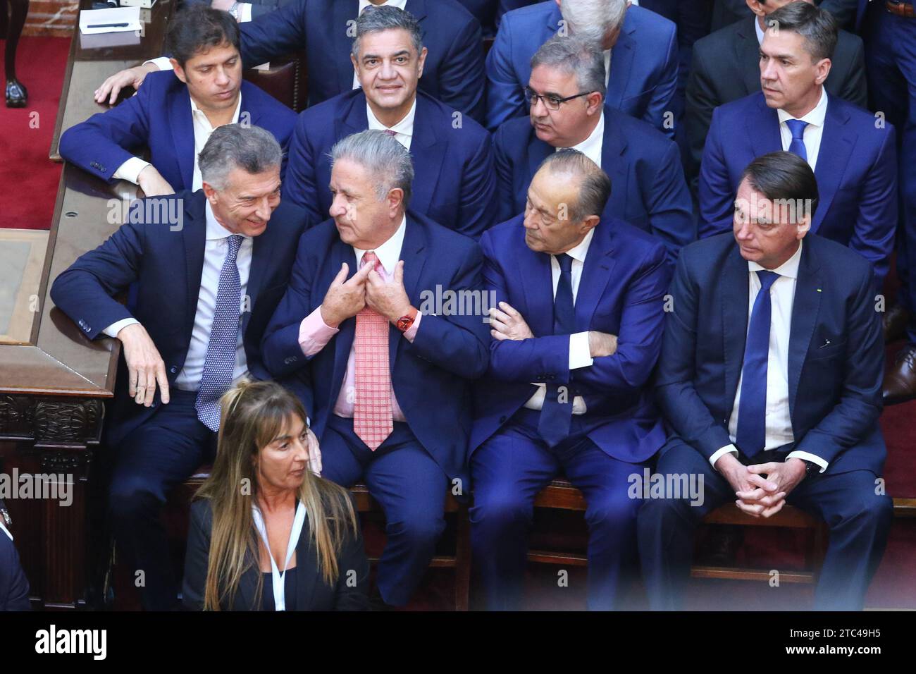 Buenos Aires, Argentina. 10 dicembre 2023. Gli ex presidenti Mauricio Macri, Eduardo Duhalde e Jair Bolsonaro durante la cerimonia di inaugurazione di Javier Milei al Congresso Nazionale ( Credit: Néstor J. Beremblum/Alamy Live News Foto Stock