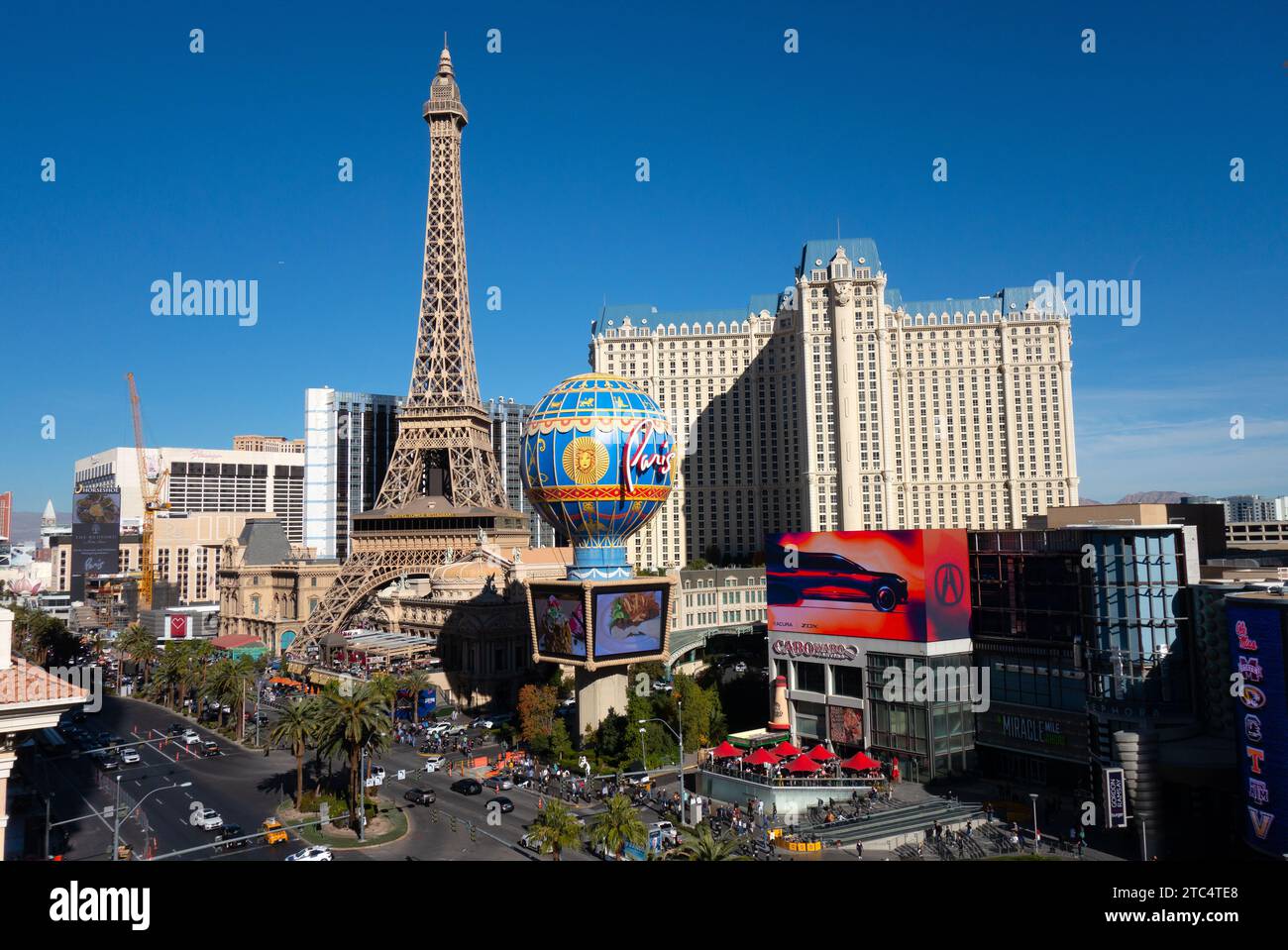 La Strip di Las Vegas in un soleggiato giorno di dicembre. Foto Stock