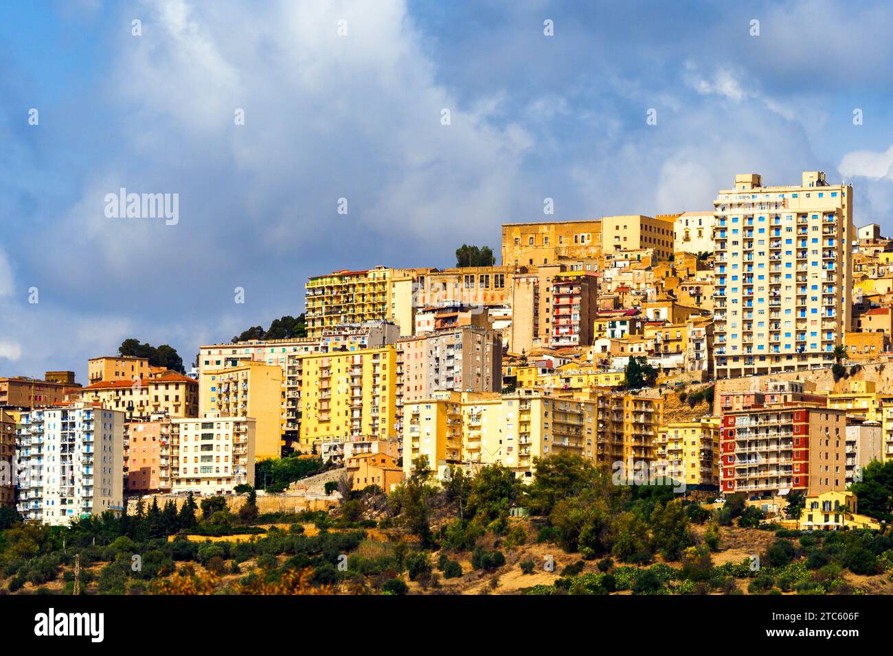 Skyline di Agrigento - Sicilia, Italia Foto Stock