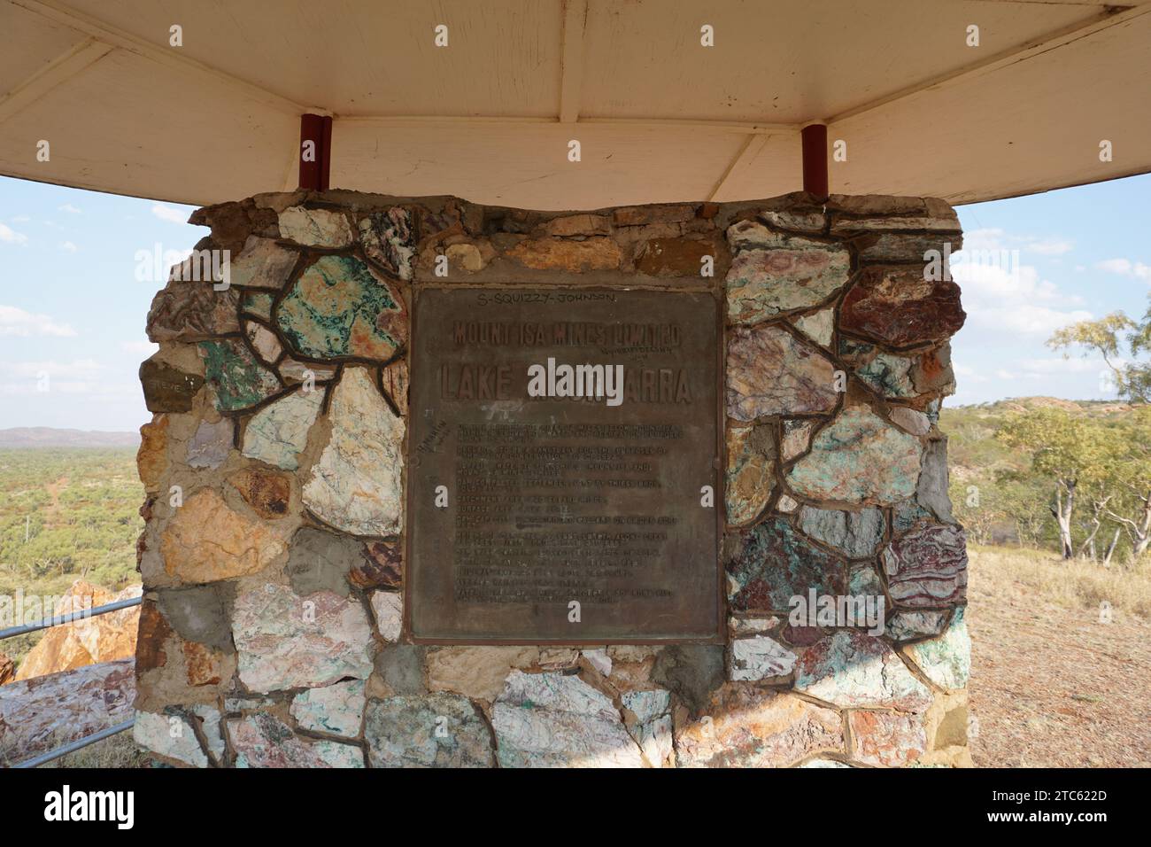 Mount Isa Mines Limited Lake Moondarra, insegna storica presso il Lake Moondarra Lookout, Mt Isa, Queensland, Australia Foto Stock