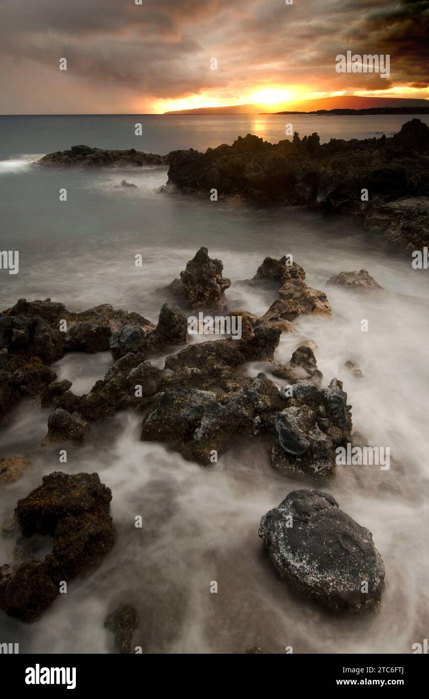 Tramonto a la Perouse Bay, Maui, Hawaii. Foto Stock