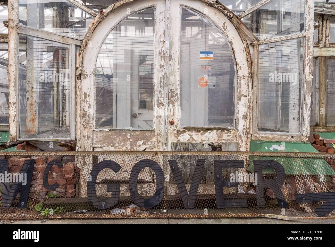 Weir's Greenhouse e edificio fioraio a Brooklyn di fronte al cimitero di Green-Wood Foto Stock