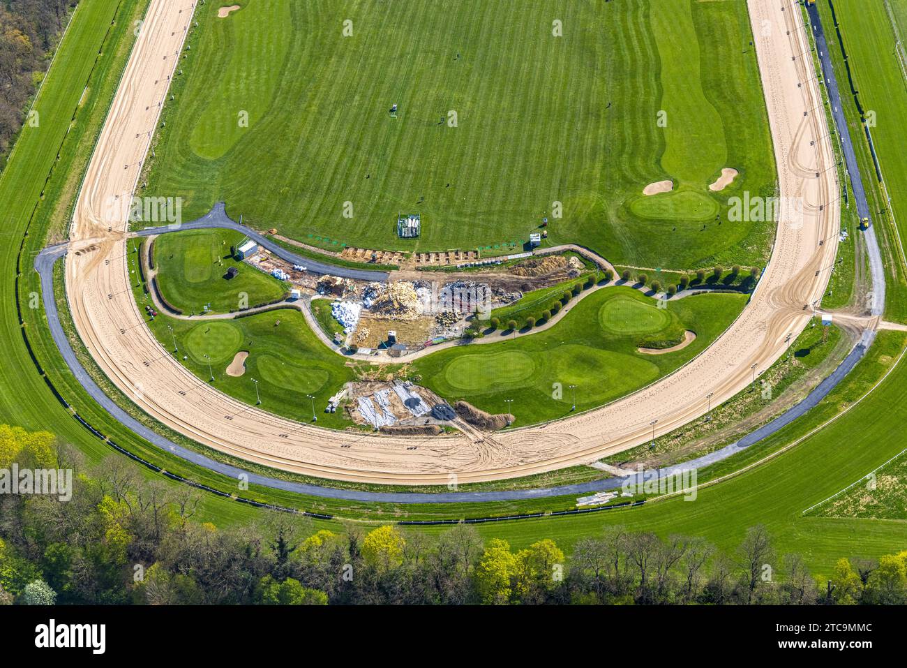 Vista aerea, ippodromo di Dortmund con campo da golf, lavori di demolizione e ristrutturazione del campo da golf allagato, Wambel, Dortmund, area della Ruhr, North Rhine-W. Foto Stock