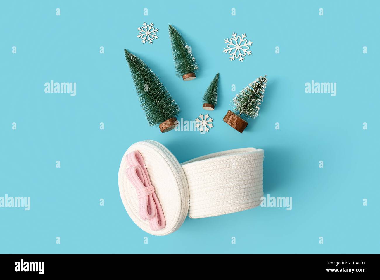 Spode Cestino Portaoggetti Albero Di Natale - Resina Rossa Con Decorazioni - Arredo Bagno O Camera