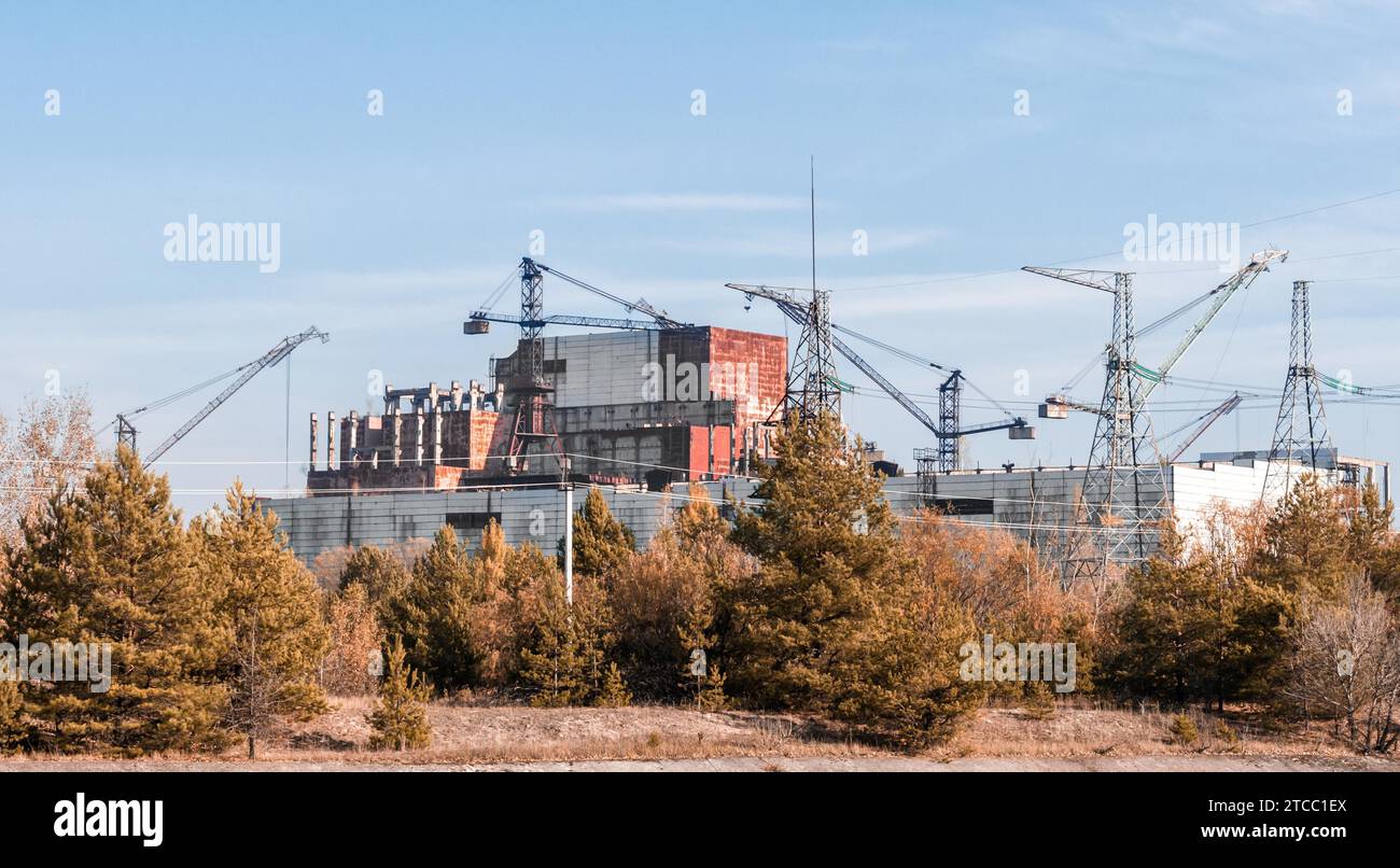 Vicino alla centrale nucleare di Chernobyl Ucraina in autunno Foto Stock