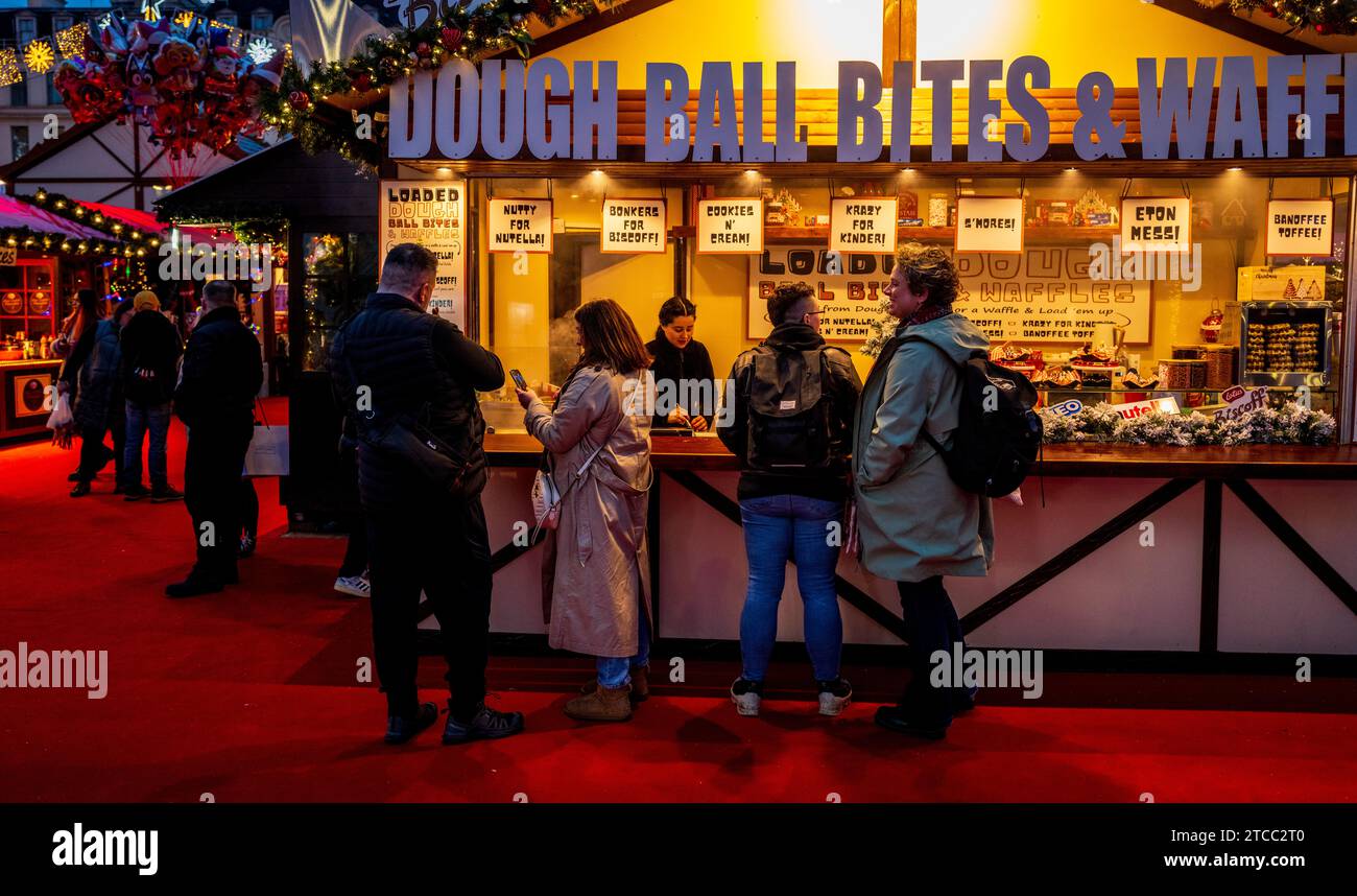 "Winterfest" di Glasgow a George Square, Glasgow, Scozia Foto Stock