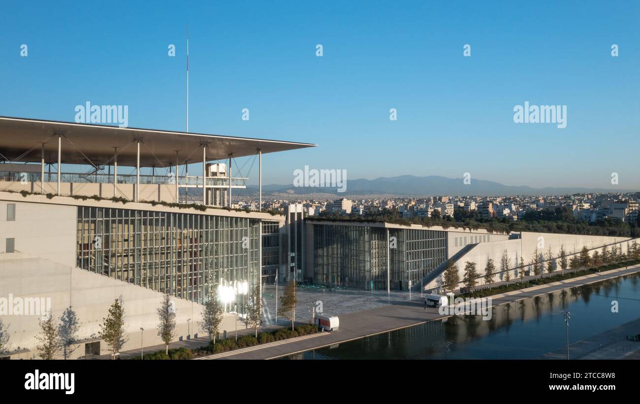 Luce del mattino presso il Centro culturale della Fondazione Stavros Niarchos di Atene Foto Stock