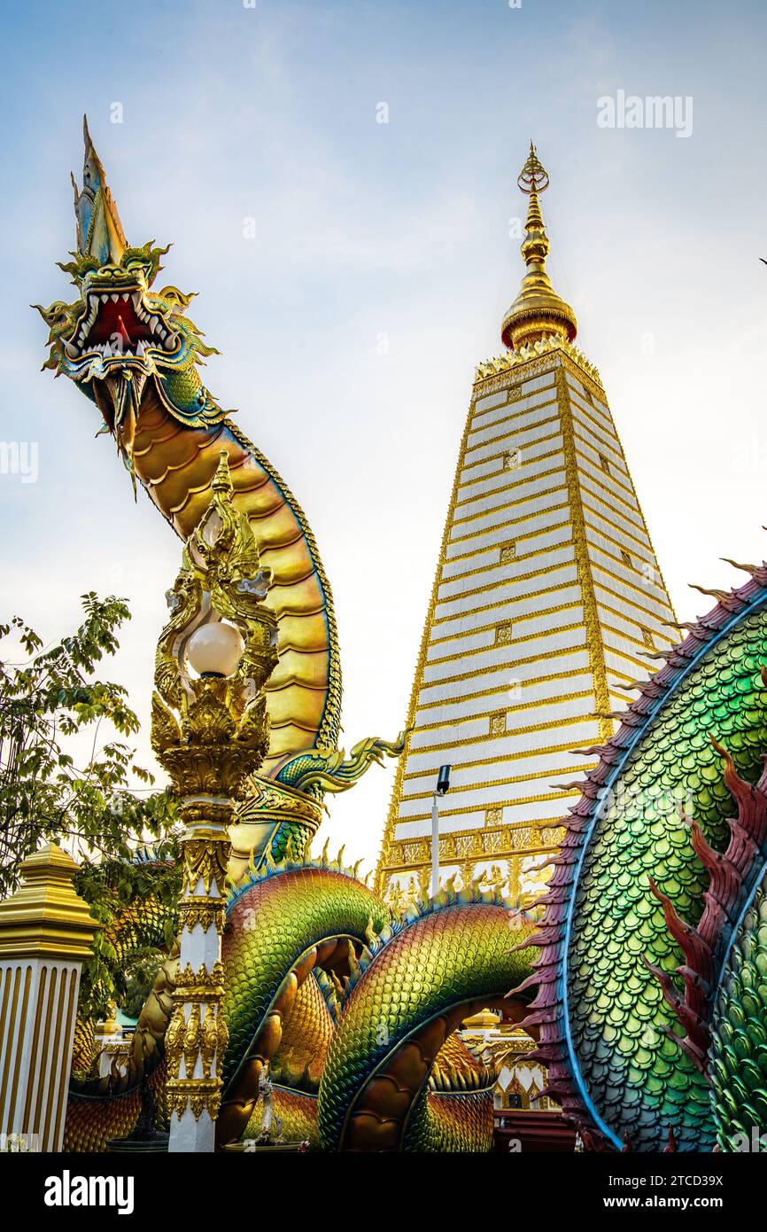 Wat Phra That Nong Bua, a Ubon, Thailandia, sud-est asiatico Foto Stock