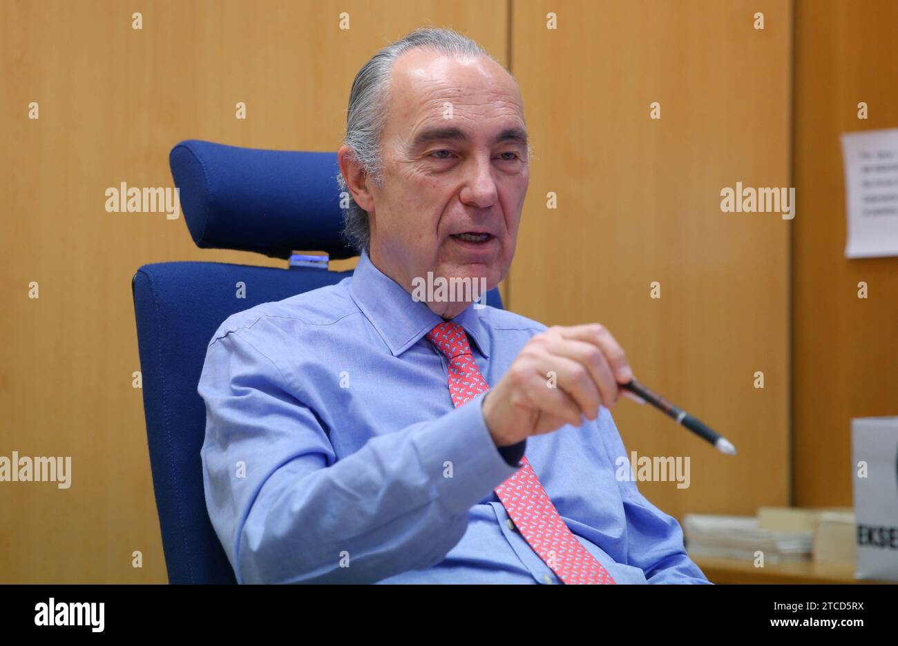 Madrid, 18/04/2018. Intervista allo scrittore Luis Alberto de Cuenca. Foto: Ernesto Agudo. ArchDC. Crediti: Album / Archivo ABC / Ernesto Agudo Foto Stock