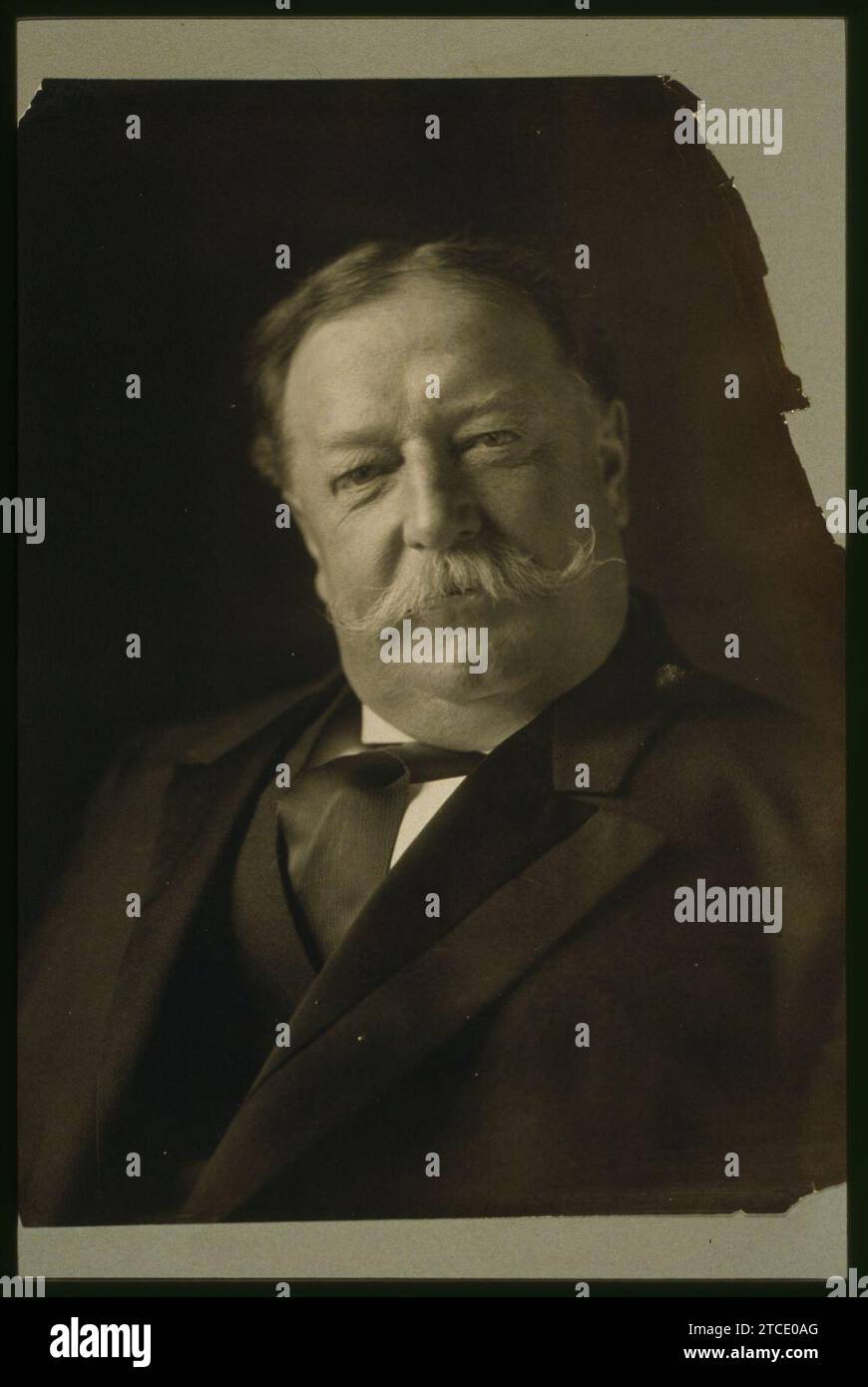 William Howard Taft, testa e spalle ritratto, rivolto verso la parte anteriore Foto Stock