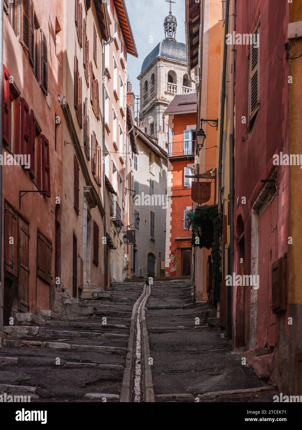 Brianza, Francia - 19 ottobre 2012 - strada nella città vecchia. Foto Stock