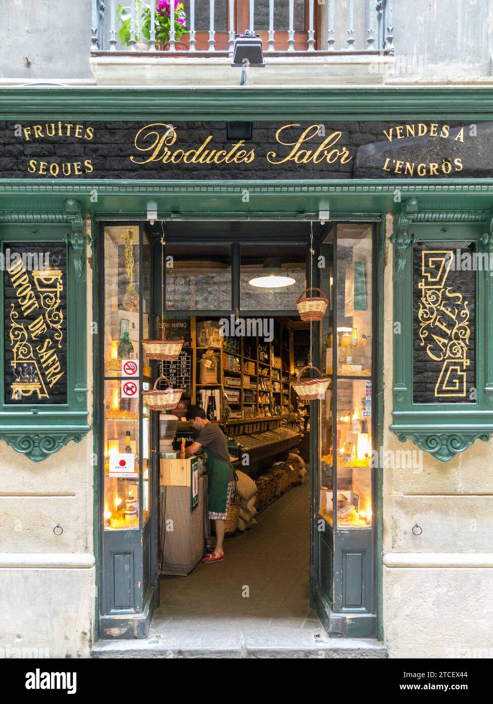 Casa Gispert, mercante di noci, tè e caffè. Carrer dels Sombrerers, 23, 08003 Barcellona, Spagna Foto Stock