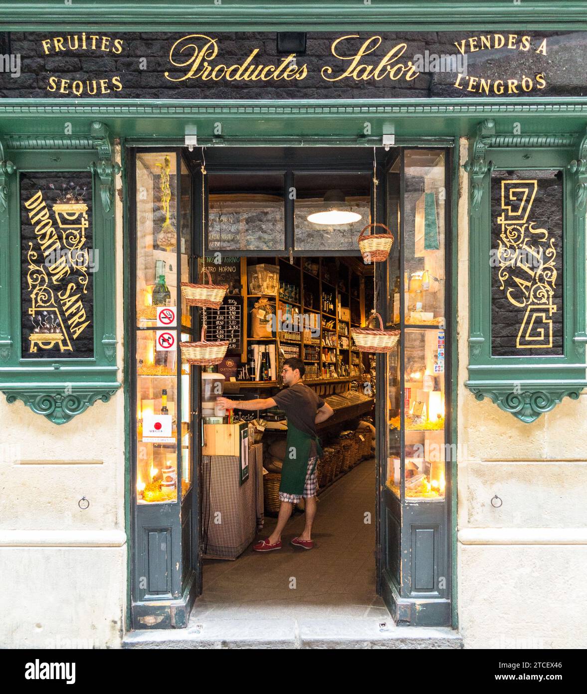 Casa Gispert, mercante di noci, tè e caffè. Carrer dels Sombrerers, 23, 08003 Barcellona, Spagna Foto Stock