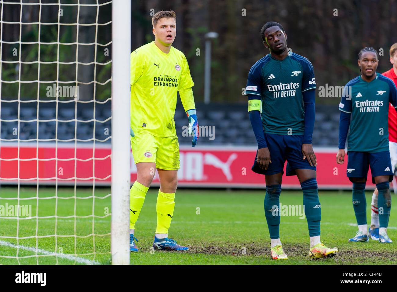 Eindhoven, Paesi Bassi. 12 dicembre 2023. EINDHOVEN, PAESI BASSI - 12 DICEMBRE: Roy Steur del PSV durante la partita del gruppo B - UEFA Youth League 2023/24 tra PSV e Arsenal FC al PSV Campus de Herdgang il 12 dicembre 2023 a Eindhoven, Paesi Bassi. (Foto di Joris Verwijst/Agenzia BSR) credito: Agenzia BSR/Alamy Live News Foto Stock