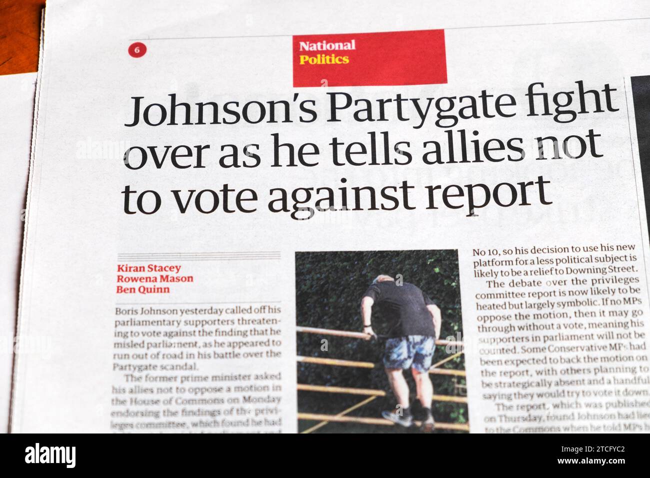 Boris 'Johnson's Partygate fight over as he says Allied to vote not vote against report' Guardian Newspaper headline Covid Pandemic article 17 June 2023 Foto Stock