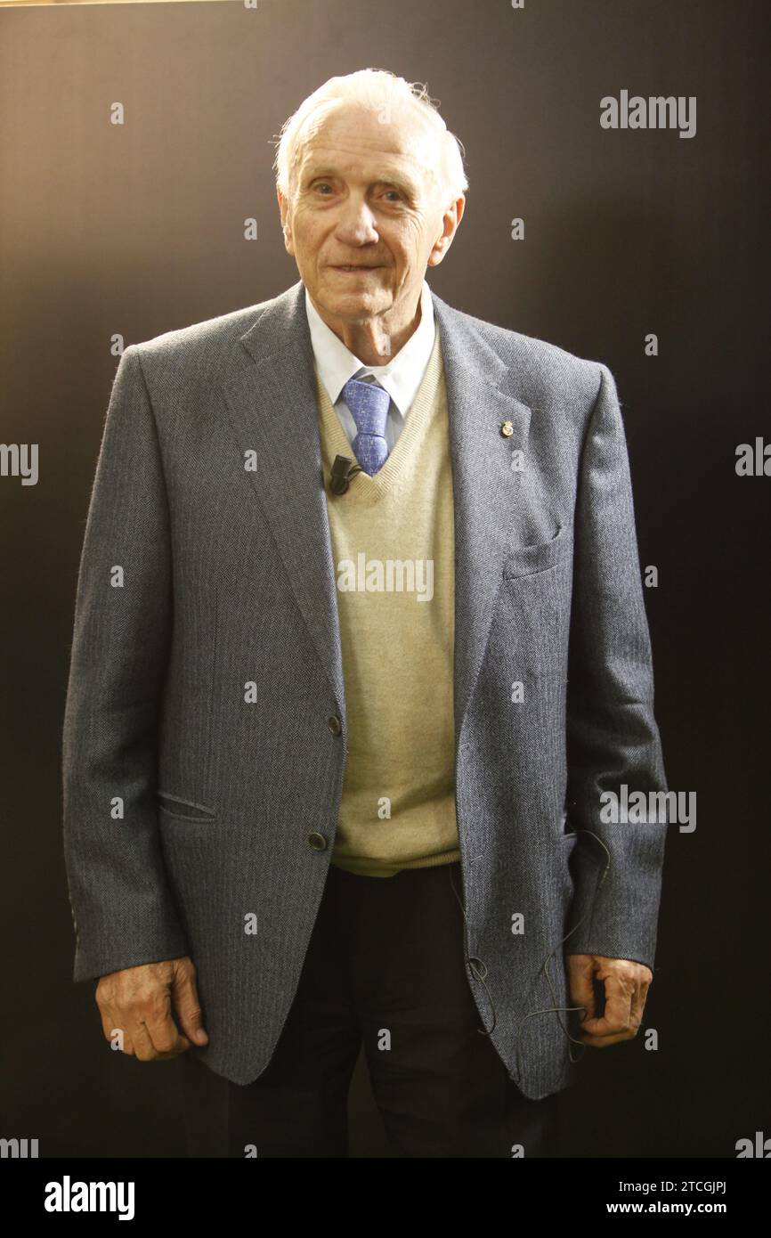 Madrid 11-11-2013 Jose Emilio Santamaria nel raduno "la liga ABC" moderato da Fernando Rodríguez Lafuente e che ha, oltre all'ospite, la partecipazione di Ignacio Ruiz-Quintano o degli editorialisti Ignacio Camacho, David Gistau e Hughes. Foto: Juan Piedra Archdc. Crediti: Album / Archivo ABC / Juan Piedra Foto Stock