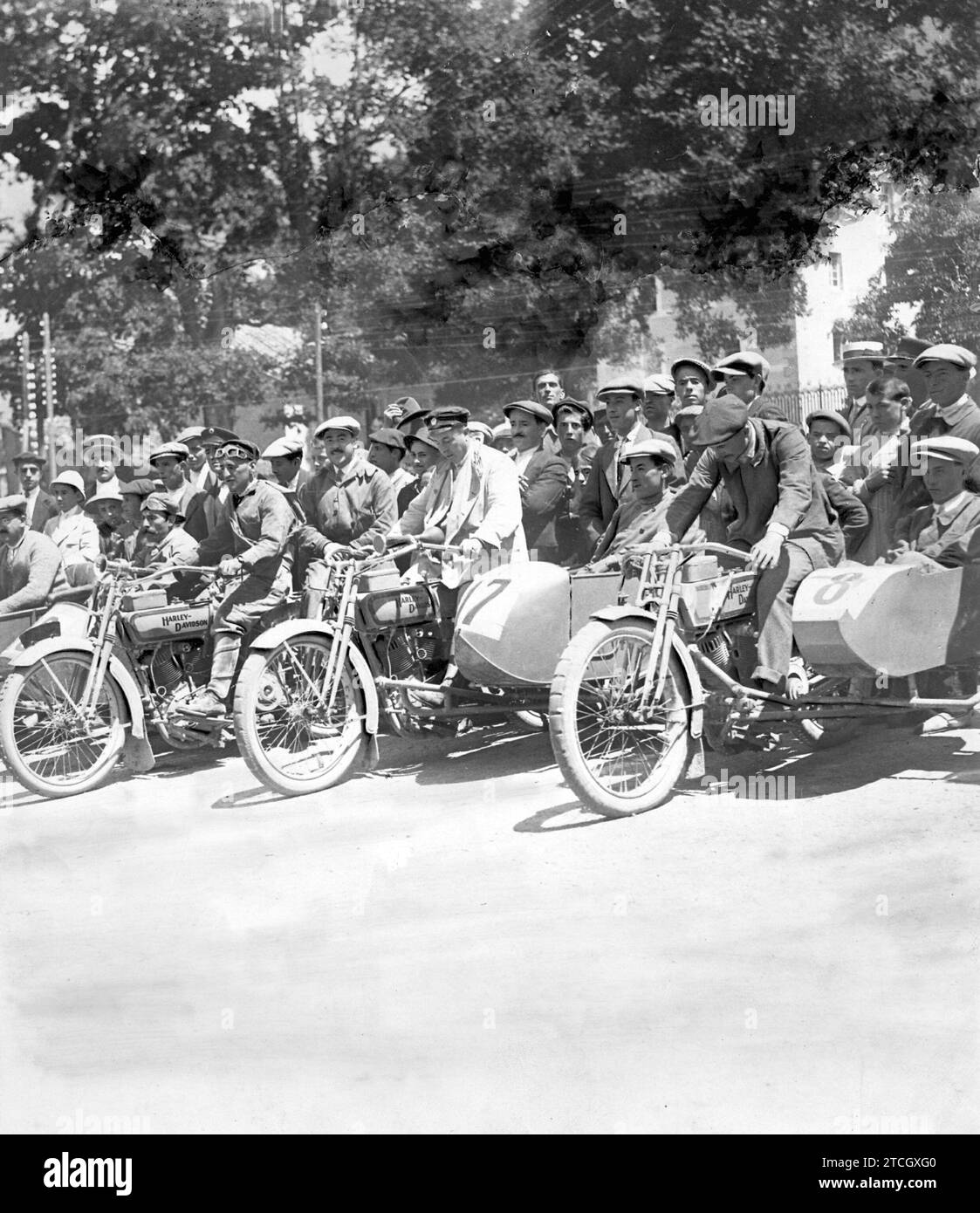 07/26/1916. Side-Car Racing nel team agricolo di Racers che ha vinto la HM El Rey Cup. Crediti: Album / Archivo ABC / José Zegri Foto Stock