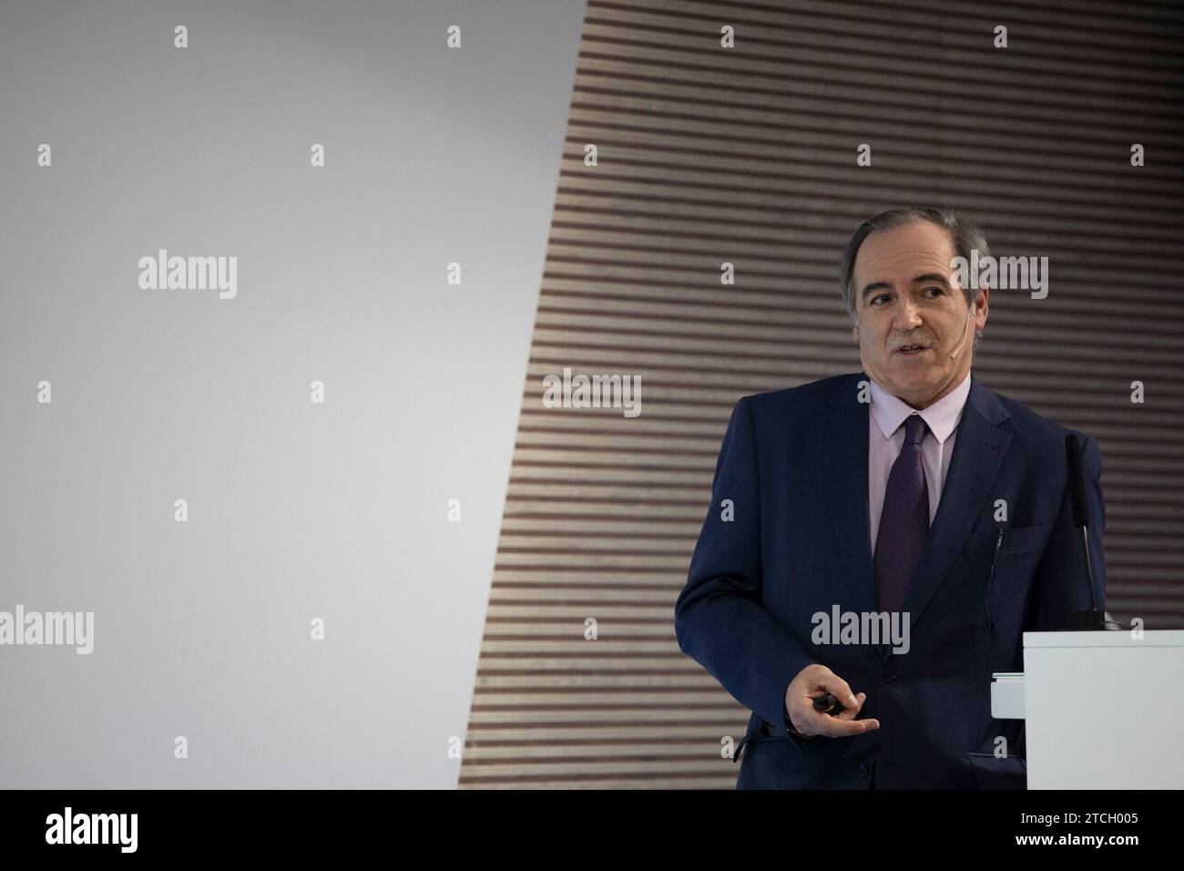 Madrid, 30/03/2022. ABC Health Forum, 'cancro del colon. Prevenzione e trattamento". Oratori: José Ignacio Martín Valdés, Santiago González, Pedro Robledo, Ricardo Cubedo, Pilar Sánchez vera, Irene López Rojo e Ana Garnica. Foto: Isabel Permuy. ARCHDC. Crediti: Album / Archivo ABC / Isabel B. Permuy Foto Stock