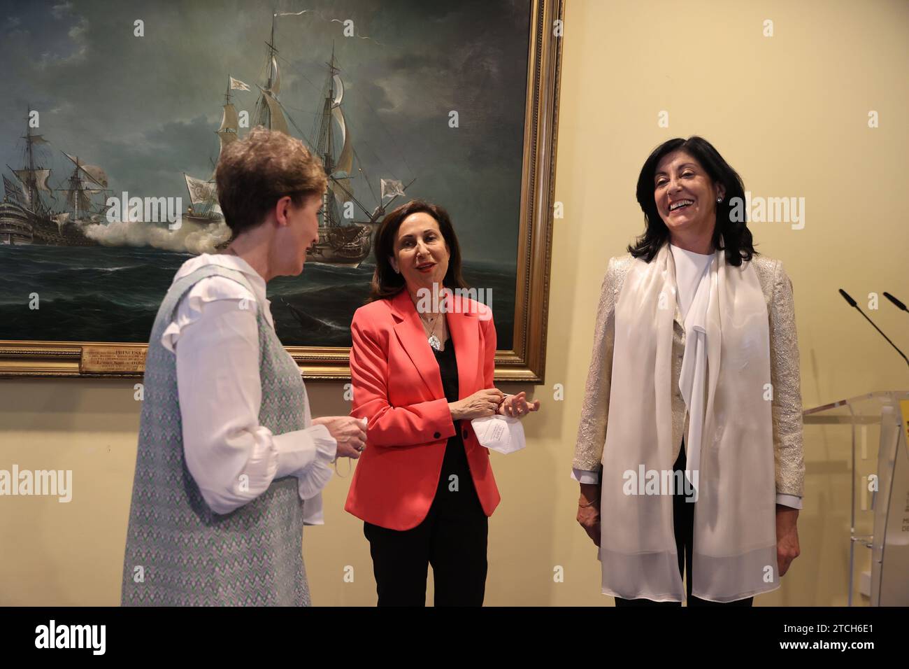 Madrid, 12/05/2022. Ministero della difesa. Inaugurazione del nuovo direttore del CNI, Esperanza Casteleiro e del segretario e sottosegretario di Stato, Amparo Valcarce García e Adoración Mateos, in sostituzione di Paz Esteban alla presenza del ministro della difesa, Margarita Robles. Foto: Jaime García. ARCHDC. Crediti: Album / Archivo ABC / Jaime García Foto Stock