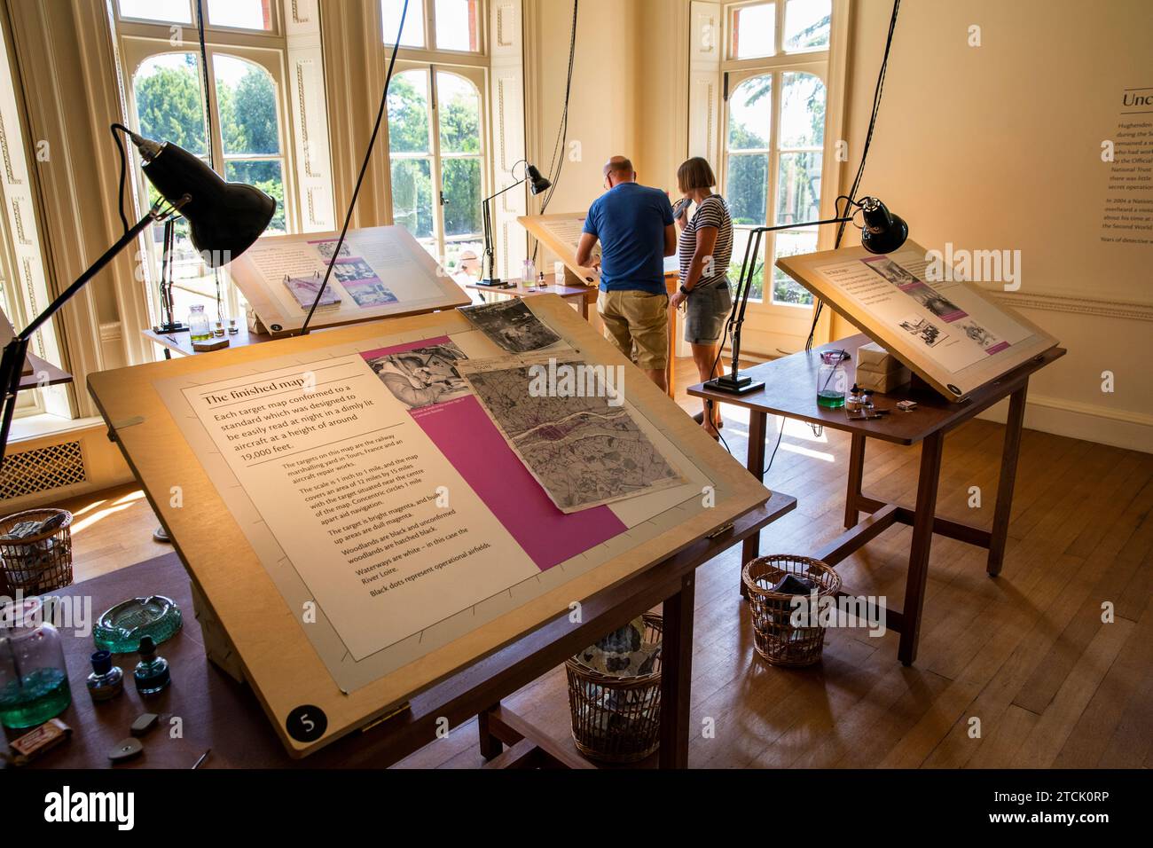 Regno Unito, Inghilterra, Buckinghamshire, High Wycombe, Hughenden Manor, mostra di mappe segrete in tempo di guerra sulle colline Foto Stock