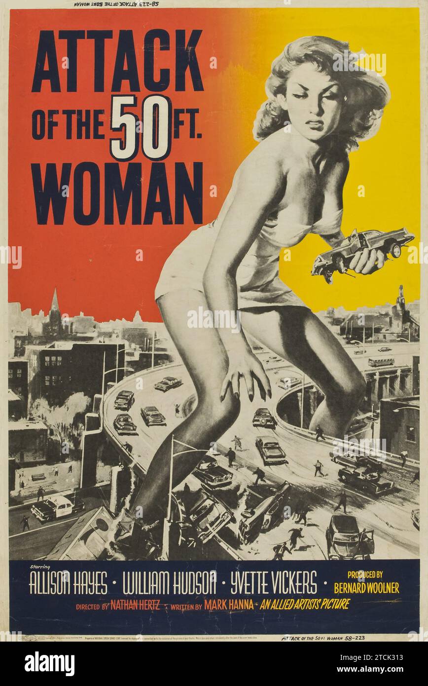 Attack of the 50 Foot Woman (Allied Artists, 1958). Poster di film d'epoca con Allison Hayes, William Hudson e Yvette Vickers. Film di fantascienza. Versione poster alternativa. Foto Stock