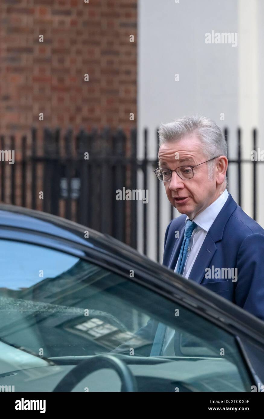 Michael Gove deputato (con: Surrey Heath - Segretario di Stato per il livellamento, l'alloggio e le comunità; Ministro per le relazioni intergovernative) a Downin Foto Stock