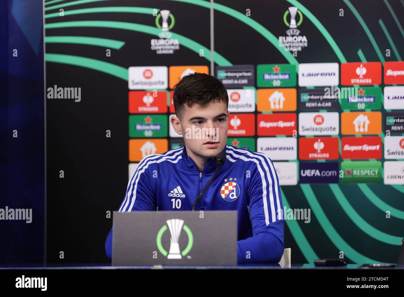 Zagabria, Croazia. 13 dicembre 2023. Martin Baturina, giocatore della Dinamo Zagabria, tiene una conferenza stampa al Maksimir Stadium il 13 dicembre 2023. A Zagabria, in Croazia, prima della partita di 6 round della UEFA Conference League gorup C tra Dinamo Zagabria e FC Ballkani. Foto: Luka Stanzl/PIXSELL credito: Pixsell/Alamy Live News Foto Stock