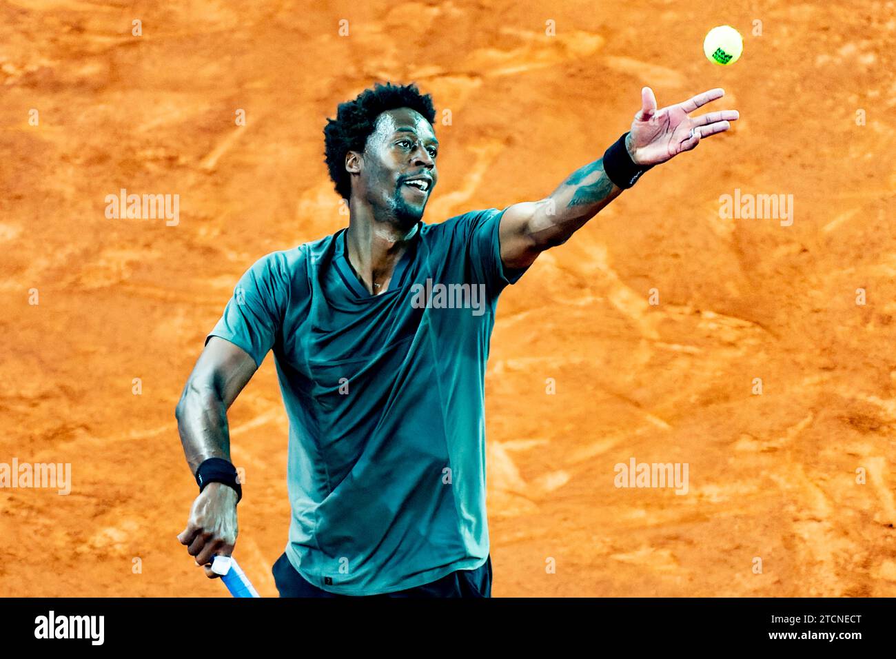 Madrid, 02/05/2022. Mutua Madrid Open. ATP. Carlos Gimeno Valero contro Gael Monfils. Foto: Di San Bernardo. ArchDC. Crediti: Album / Archivo ABC / Eduardo San Bernardo Foto Stock