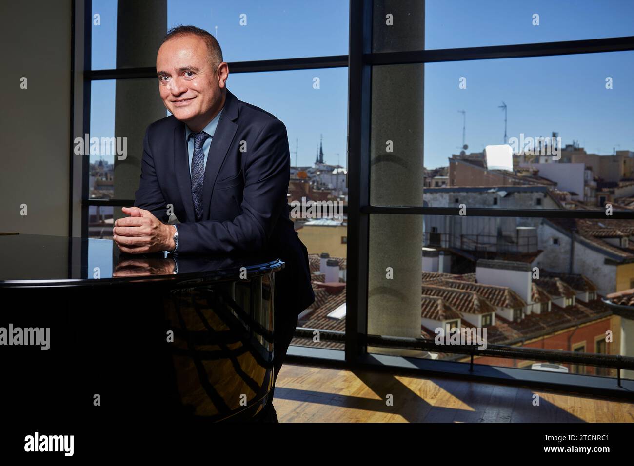 Madrid, 09/03/2020. Ritratti in posa per Joan Matabosch, direttore artistico del Teatro Real in una delle sale prove del Teatro Real. Foto: Guillermo Navarro. ARCHDC. Crediti: Album / Archivo ABC / Guillermo Navarro Foto Stock
