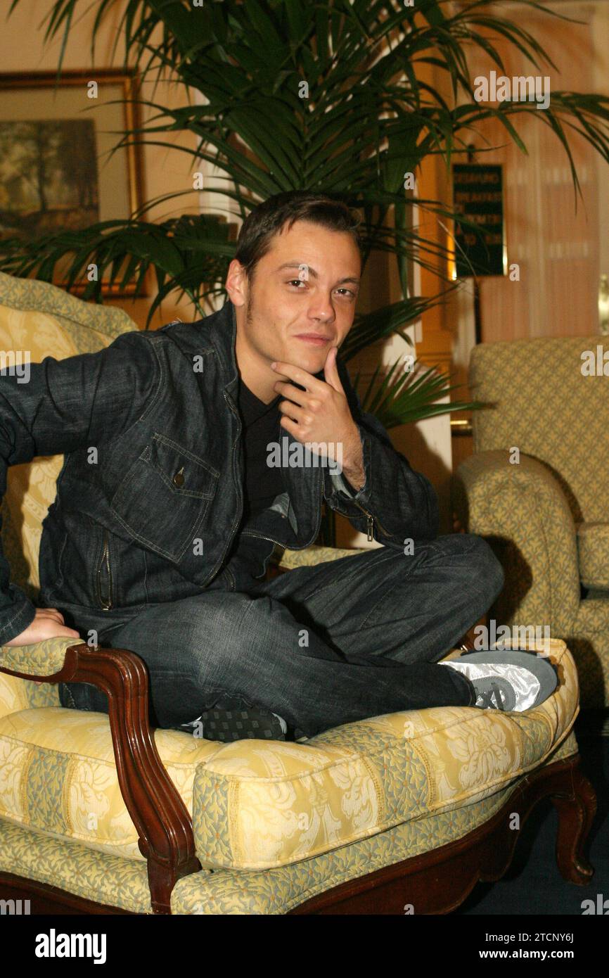 11/11/2003. Madrid. 11/12/03. Tiziano ferro. Foto: José Luis Álvarez. Crediti: Album / Archivo ABC / José Luis Álvarez Foto Stock