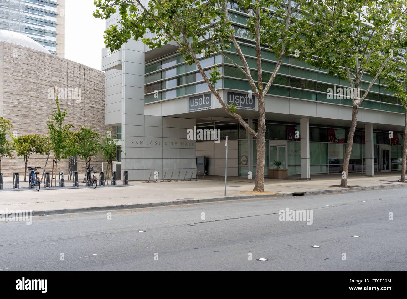 Cartello e edificio del municipio di San Jose, California, Canada Foto Stock