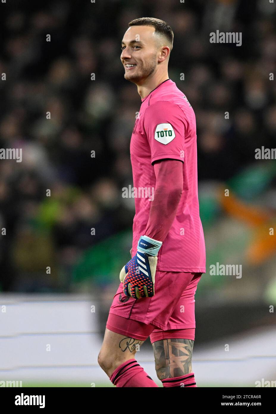 Glasgow, Regno Unito. 13 dicembre 2023. Justin Bijlow del Feyenoord durante la partita di UEFA Champions League al Celtic Park, Glasgow. Il credito fotografico dovrebbe leggere: Neil Hanna/Sportimage Credit: Sportimage Ltd/Alamy Live News Foto Stock