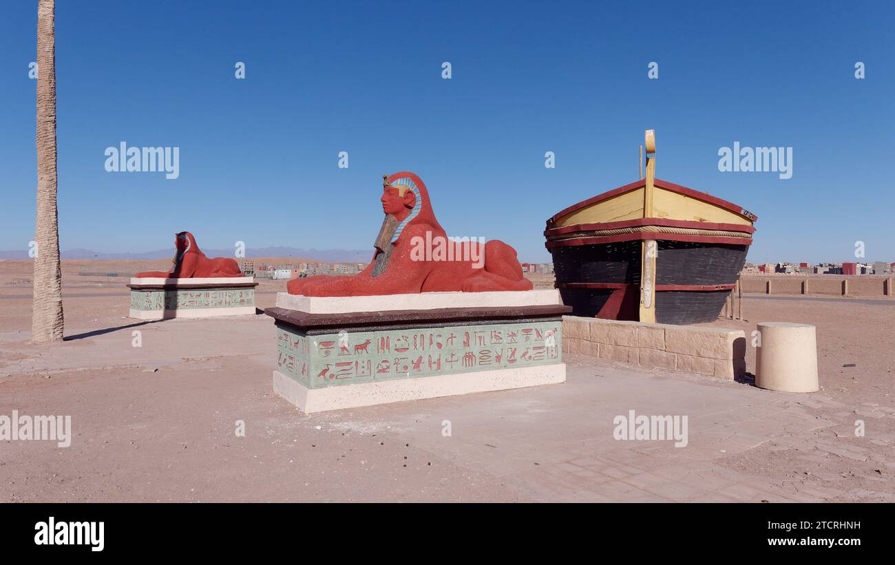 Cleopatra location cinematografica presso gli Atlas Studios, un famoso studio cinematografico a Ouarzazate, montagne dell'Atlante, Marocco. 13 dicembre 2023 Foto Stock