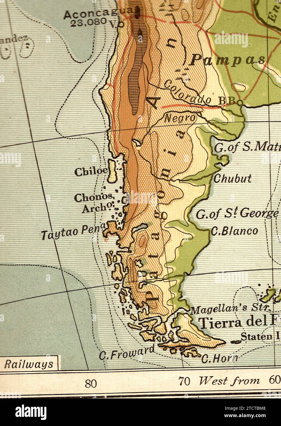 Una carta geografica d'epoca/antica nella Seppia del Sud America che mostra la Patagonia. Foto Stock