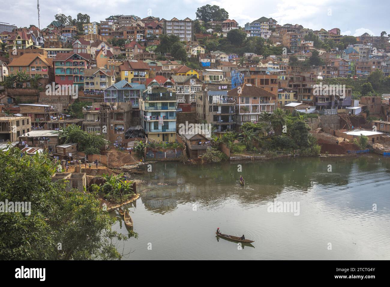 Riva del lago Kivu nella città di Bukavu, RDC Foto Stock