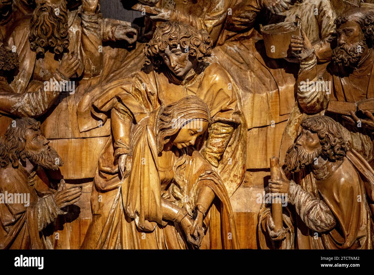 Museo d'arte, Budapest, Ungheria. Scultore di Allgau, la morte della Vergine, 1500-1510, legno di calce intagliato con tracce di vernice (dettaglio) Foto Stock