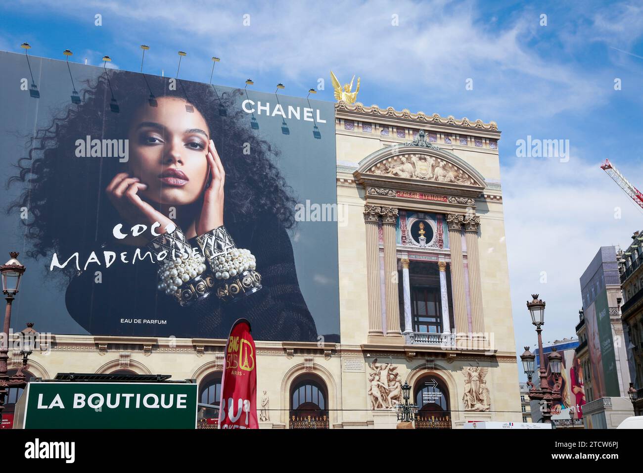 Opera Garnier, simbolo di Parigi in una giornata di sole, Parigi, Francia Foto Stock