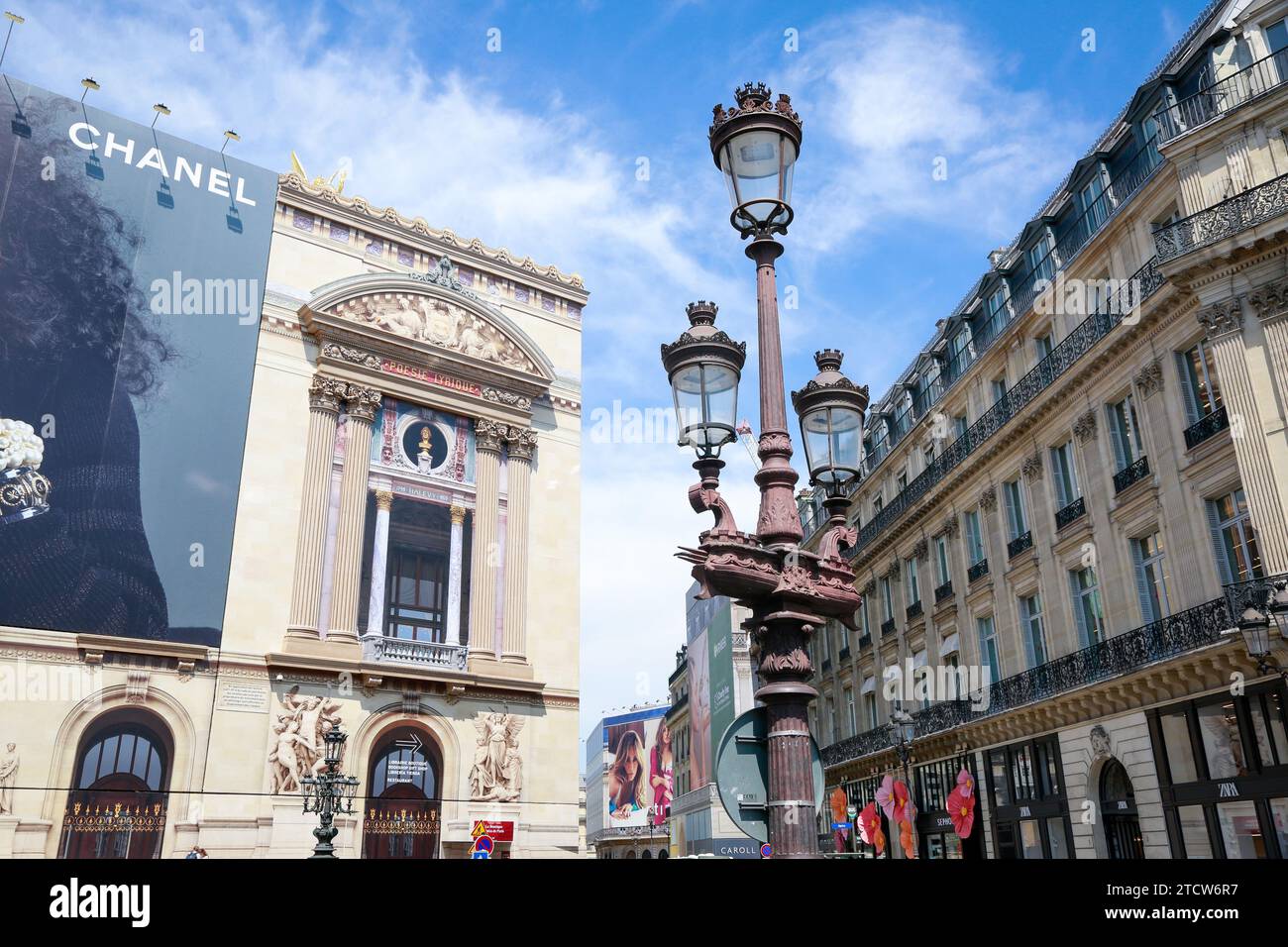 Opera Garnier, simbolo di Parigi in una giornata di sole, Parigi, Francia Foto Stock