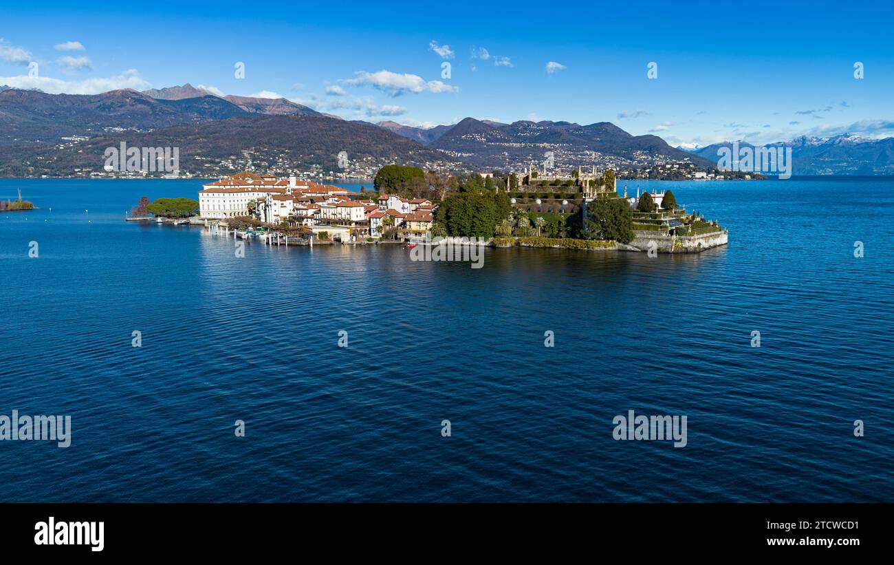 Vista aerea delle isole Borromee sul Lago maggiore Foto Stock