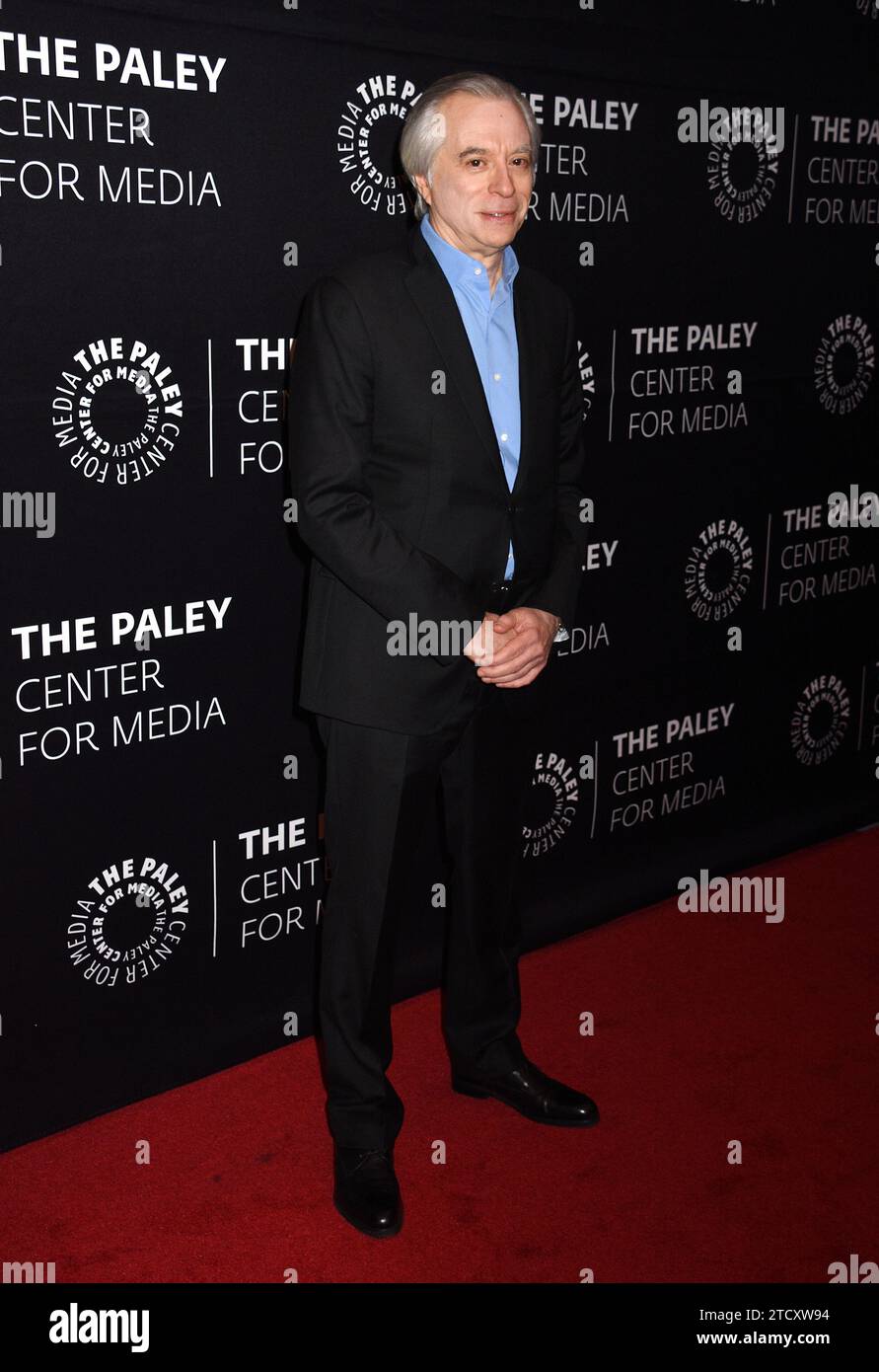 New York, NY, USA. 14 dicembre 2023. Los Angeles Times staff Writer, Stephen Battaglio a Ken Burns e PBSÕ Paula Kerger in Conversation al Paley Center for Media il 14 dicembre 2023 a New York. Credito: Media Punch/Alamy Live News Foto Stock New York, NY, USA. 14 dicembre 2023. Los Angeles Times staff Writer, Stephen Battaglio a Ken Burns e PBSÕ Paula Kerger in Conversation al Paley Center for Media il 14 dicembre 2023 a New York. Credito: Media Punch/Alamy Live News Foto Stock