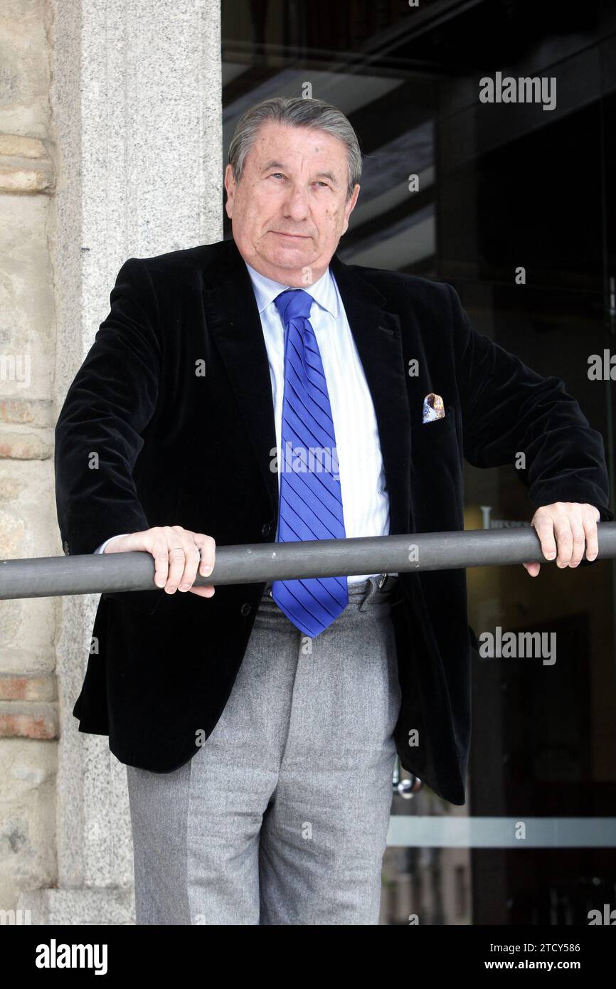 Toledo, 04/29/2017. Intervista a Francisco Vázquez, ex sindaco di la Coruña ed ex ambasciatore del Vaticano. Foto: Ana Pérez Herrera ARCHDC. Crediti: Album / Archivo ABC / Ana Pérez Herrera Foto Stock