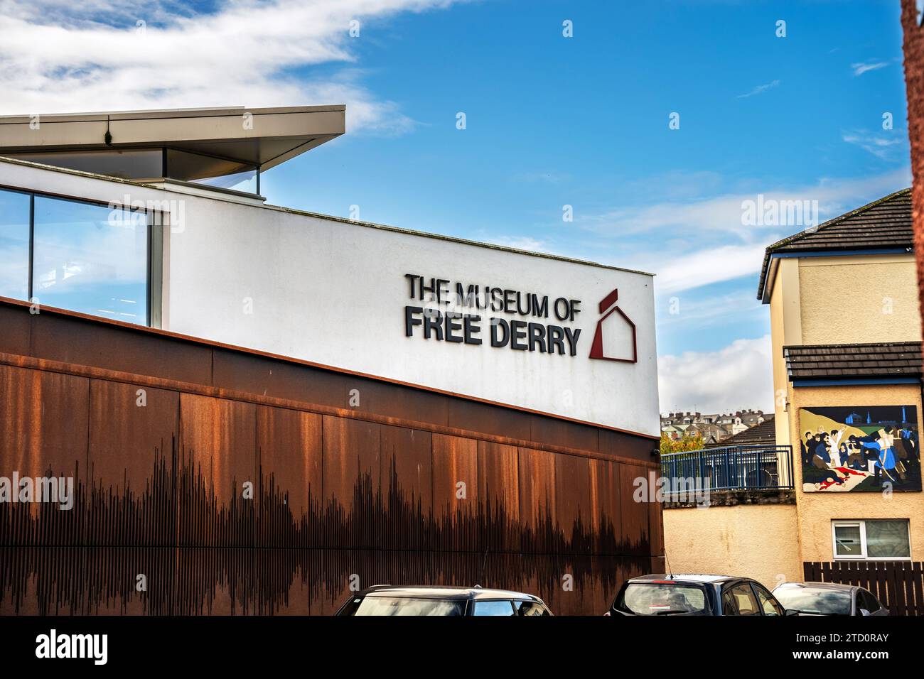 Veduta esterna del Museum of Free Derry su The Troubles, The Struggle for Civil Rights e Bloody Sunday, Derry, Irlanda del Nord Foto Stock