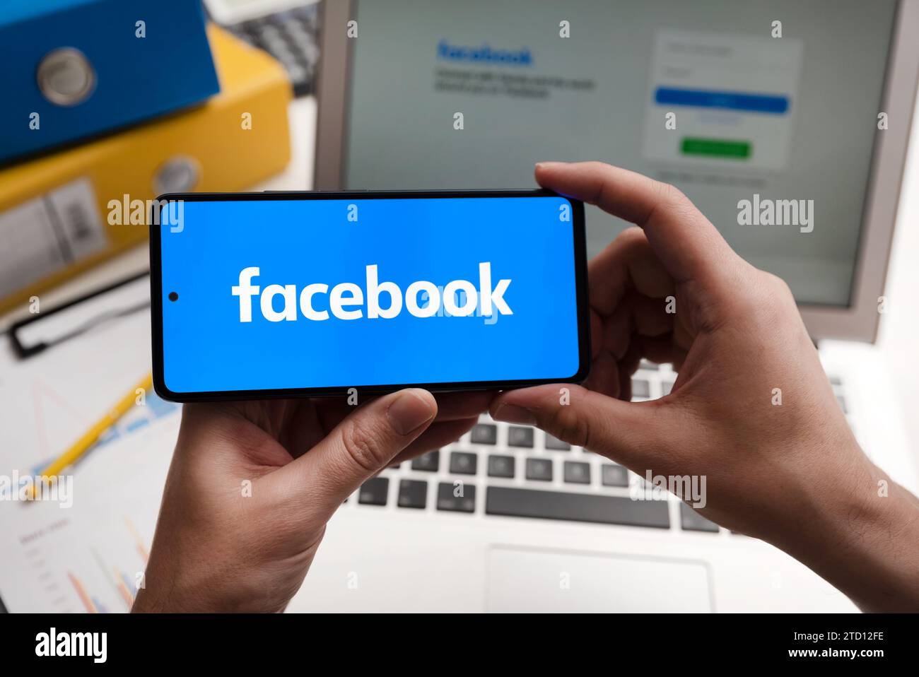 Wroclaw, Polonia - 14 dicembre 2023: Facebook è una popolare piattaforma di social media Foto Stock