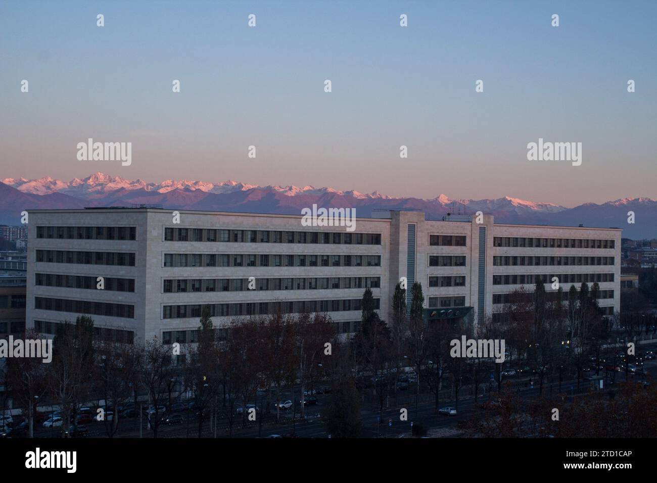 Edificio per uffici Stellantis a Torino Foto Stock