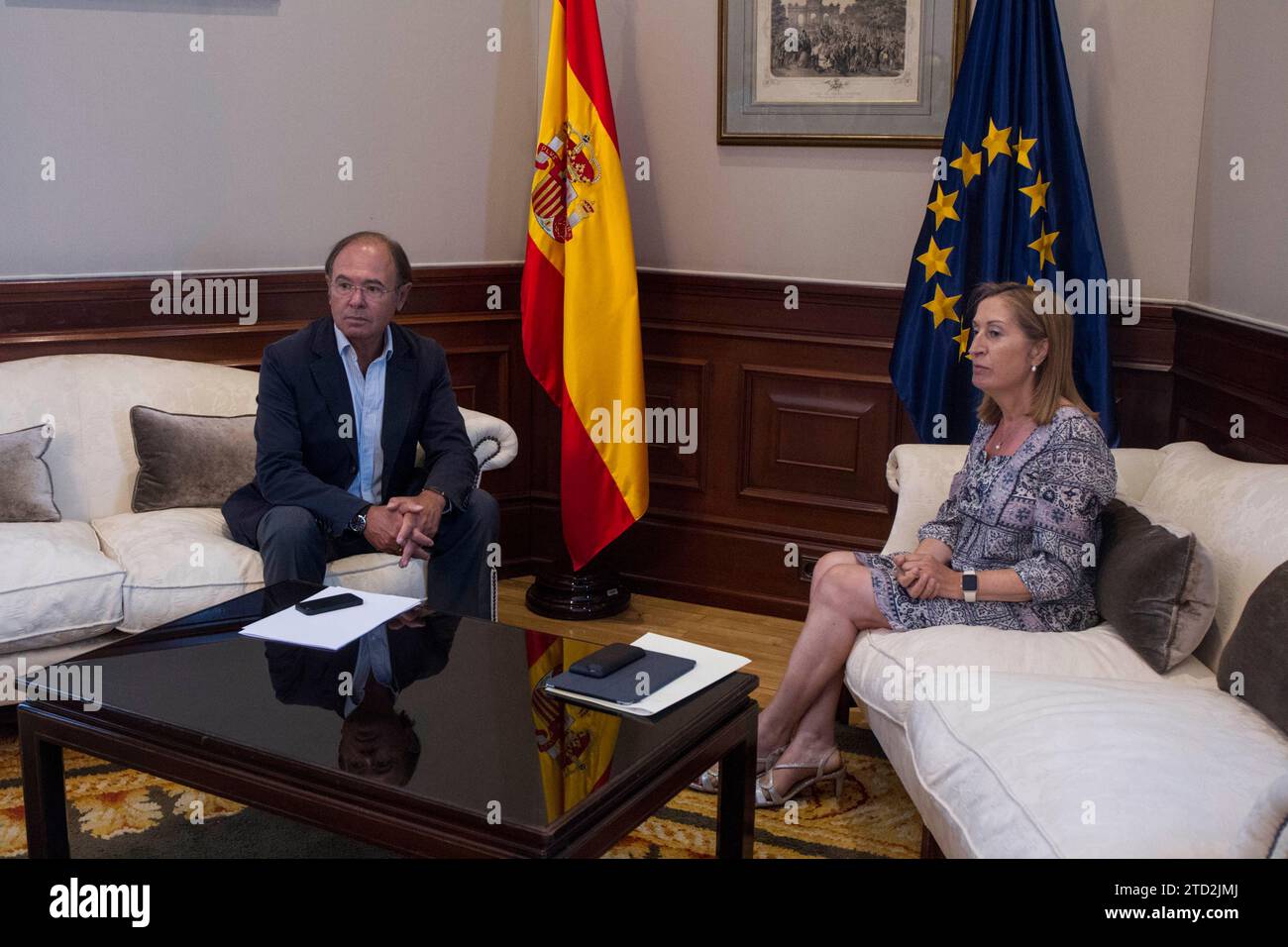 Madrid, 24/08/2016. Il presidente del Congresso dei deputati Ana Pastor incontra il presidente del Senato Pío García Escudero. Foto: Isabel Permuy ARCHDC. Crediti: Album / Archivo ABC / Isabel B Permuy Foto Stock